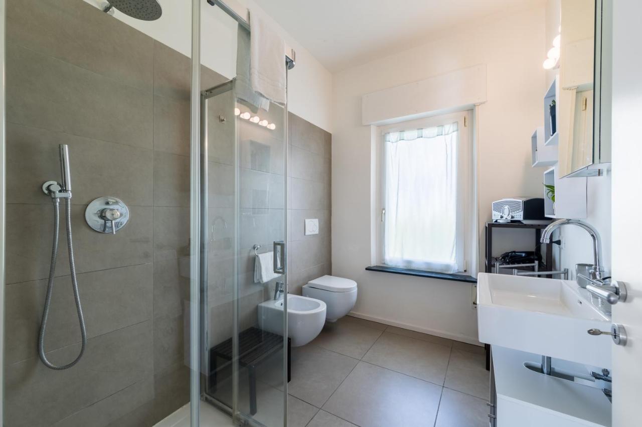 Carly'S Rooms Torbole Sul Garda Dış mekan fotoğraf