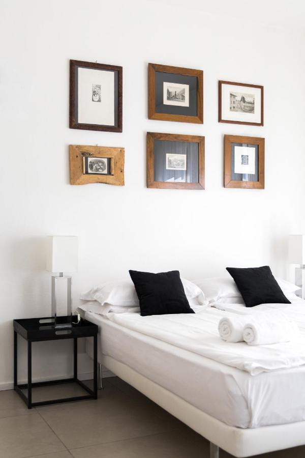 Carly'S Rooms Torbole Sul Garda Dış mekan fotoğraf