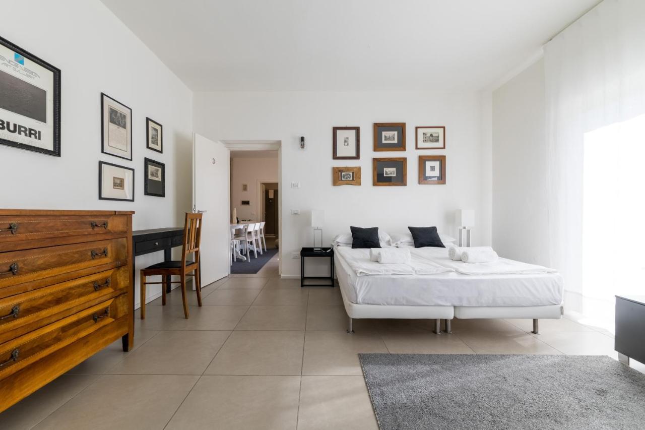 Carly'S Rooms Torbole Sul Garda Dış mekan fotoğraf